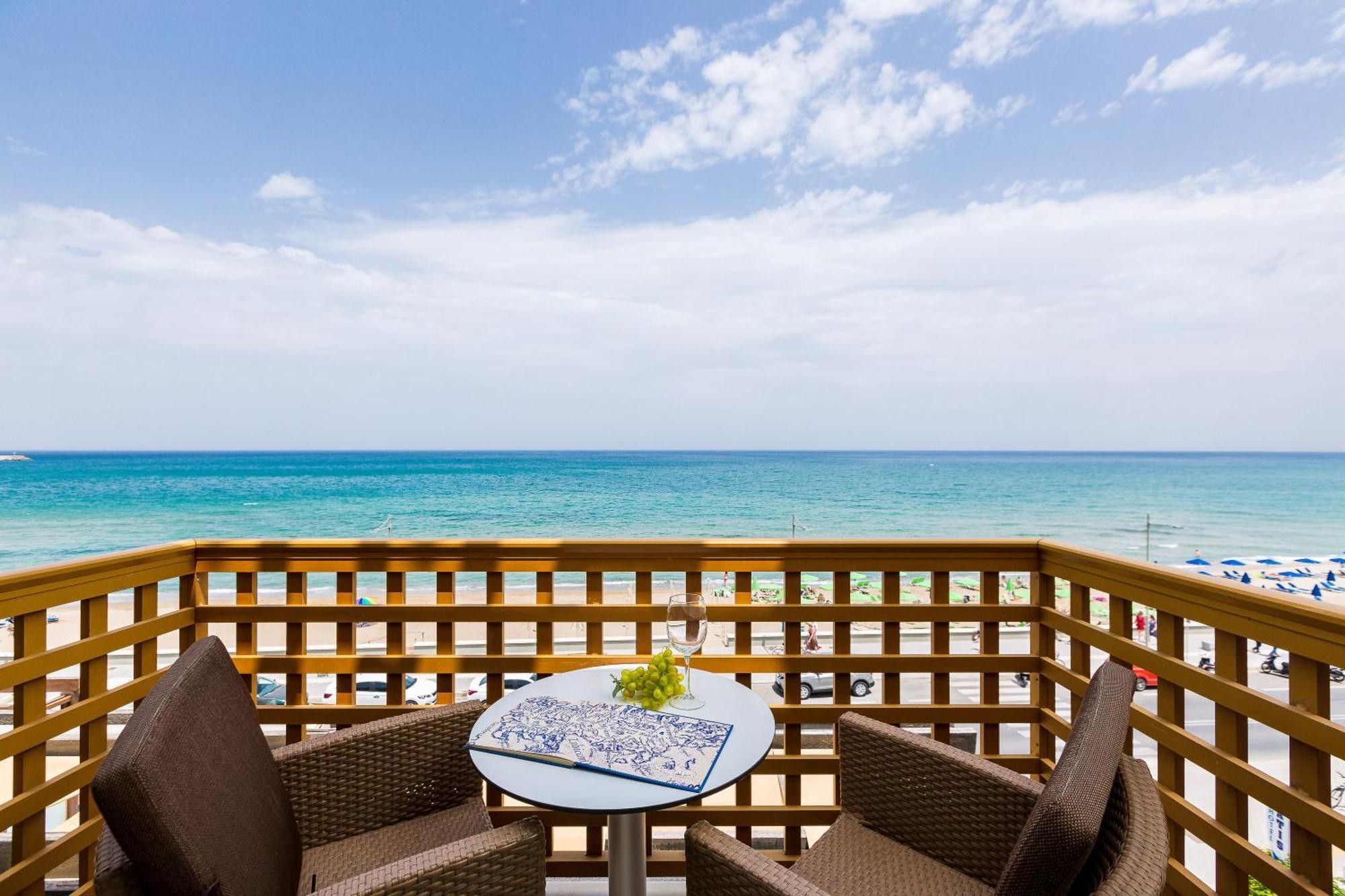 Ammos Suites ريثيمنو المظهر الخارجي الصورة