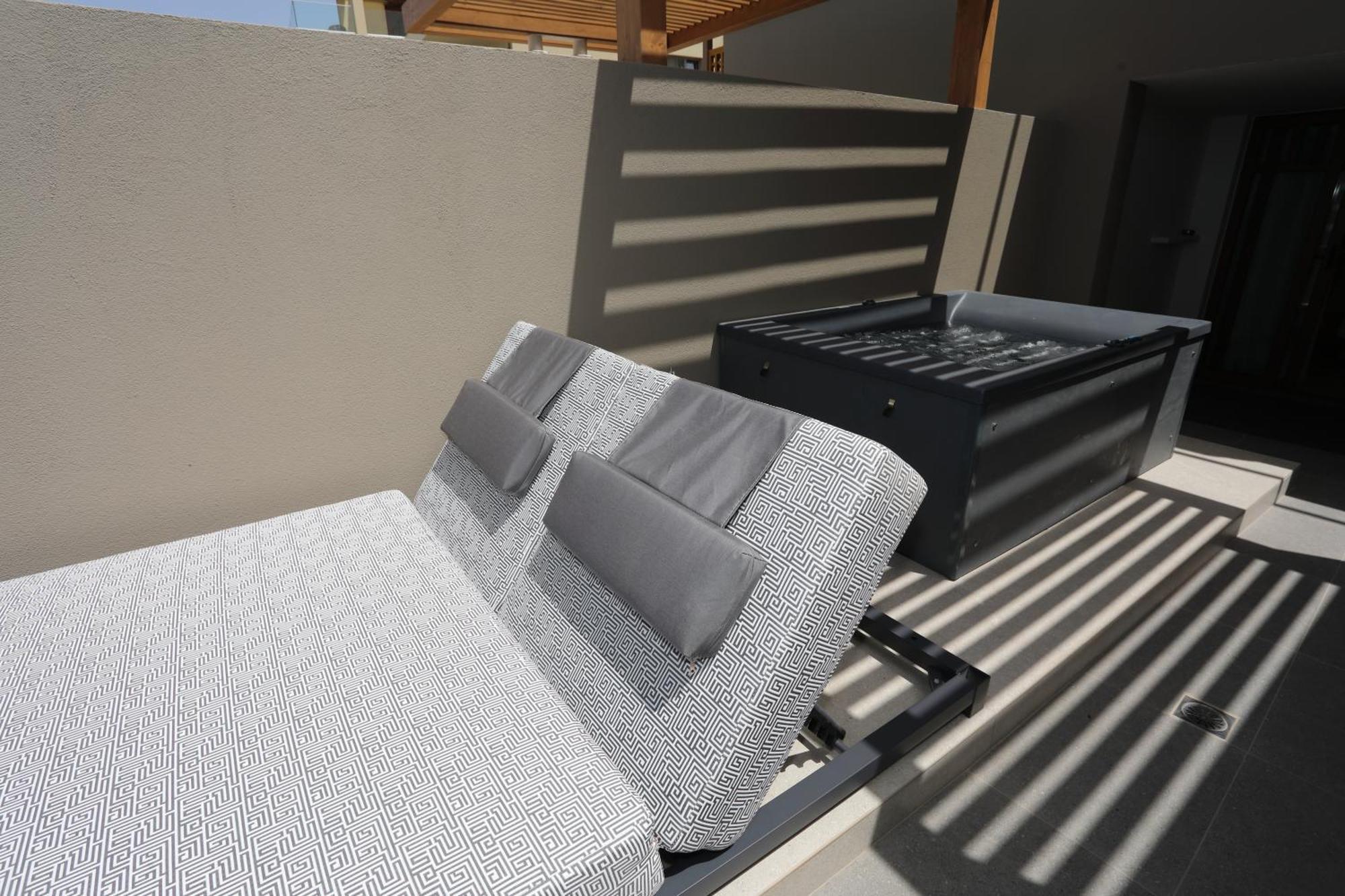 Ammos Suites ريثيمنو المظهر الخارجي الصورة