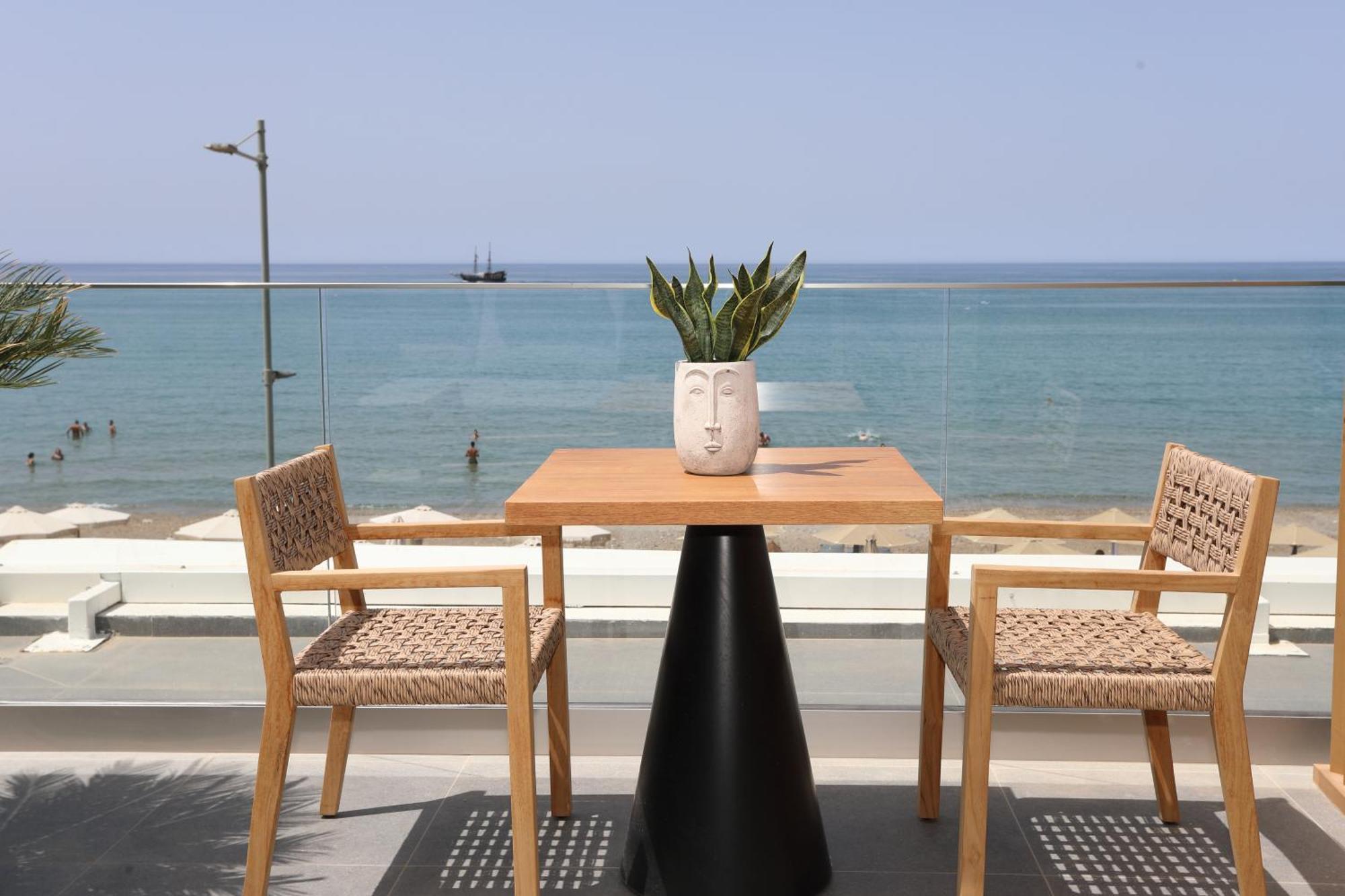 Ammos Suites ريثيمنو المظهر الخارجي الصورة