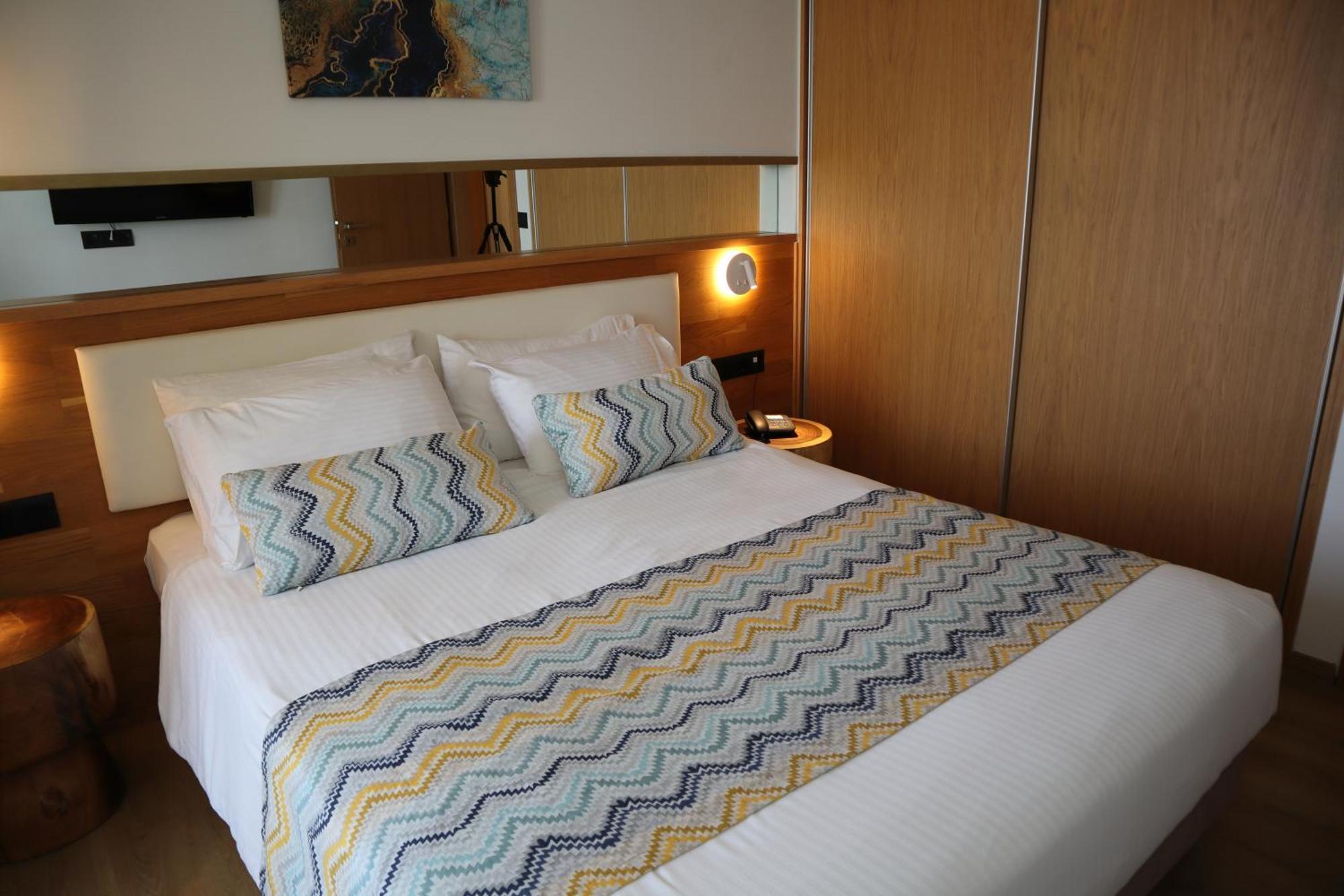 Ammos Suites ريثيمنو المظهر الخارجي الصورة